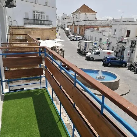 Arco De La Villa,solo Familia Y Parejas,parking Gratuito קוניל דה לה פרונטרה
